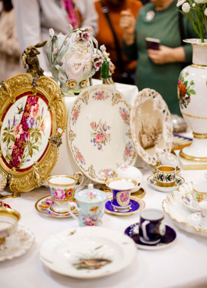 СВЕТСКИЙ ВИНТАЖ Экскурсия по закрытым интерьерам дворца Купцов Елисеевых + чайный сет