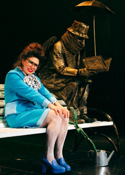 Фонарь Скамейка Урна