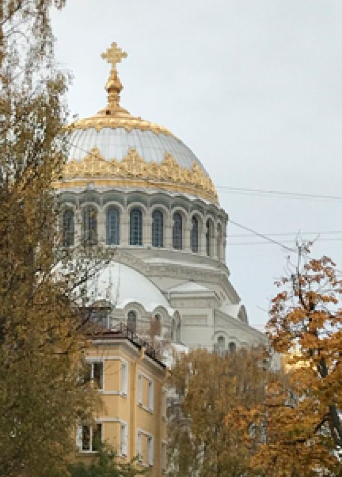 ЭКСКУРСИЯ "ОРАНИЕНБАУМ - КРОНШТАДТ: МЕНШИКОВСКИЙ ДВОРЕЦ, МОРСКОЙ СОБОР"