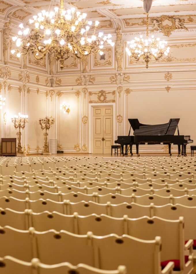 «И дуэт, и соло» А.Шелудько и Е.Изотов