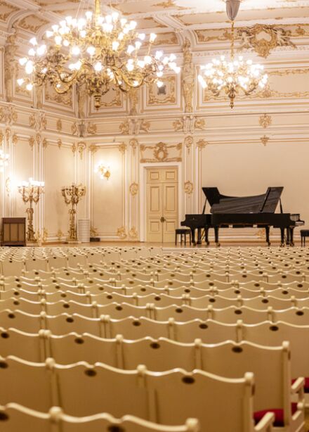 «И дуэт, и соло» А.Шелудько и Е.Изотов