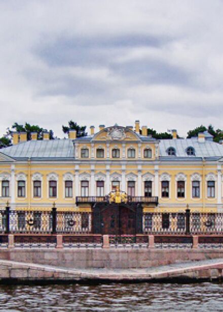 Шедевры мировой классики во дворце