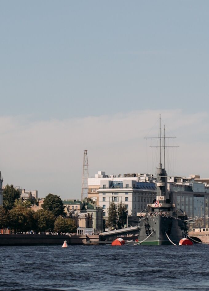 Невская симфония – по рекам Петербурга на теплоходе