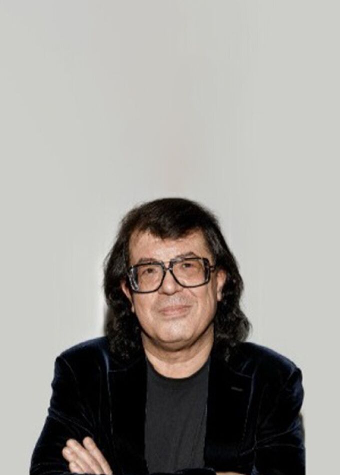 Игорь Корнелюк