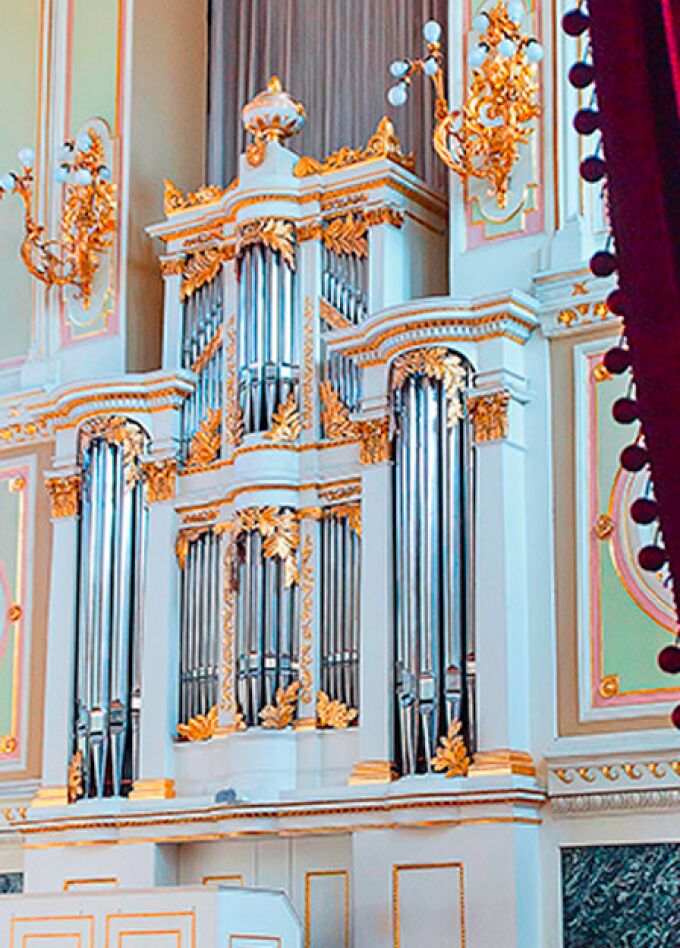 О праздничном и сокровенном