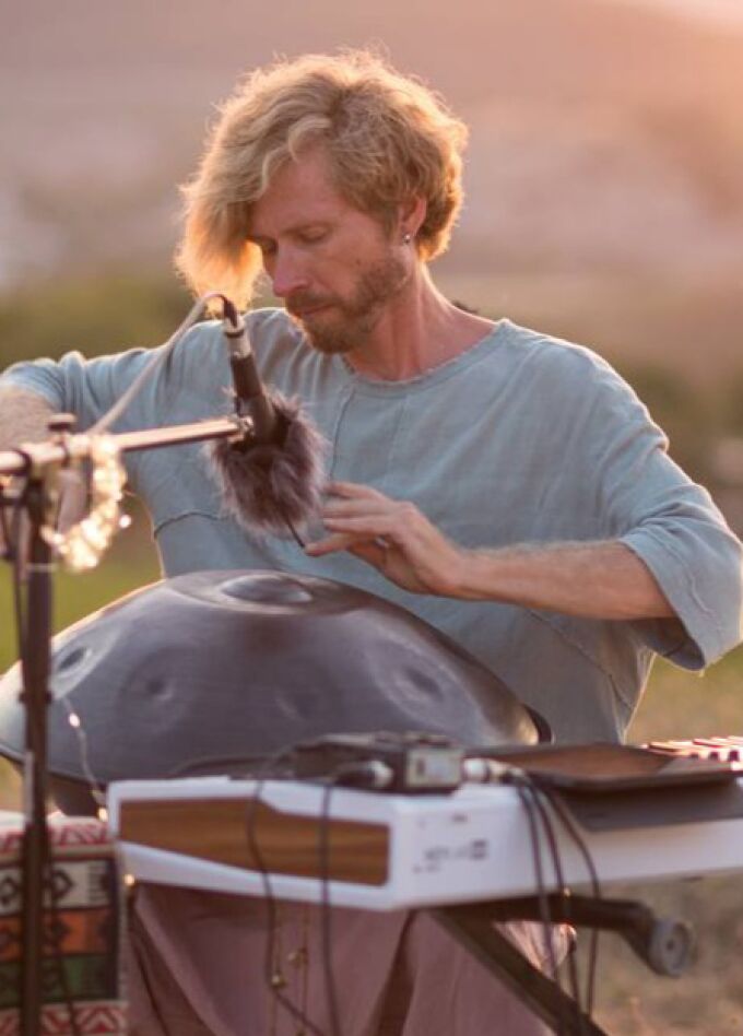 Андрей Ясинский. Ветер странствий