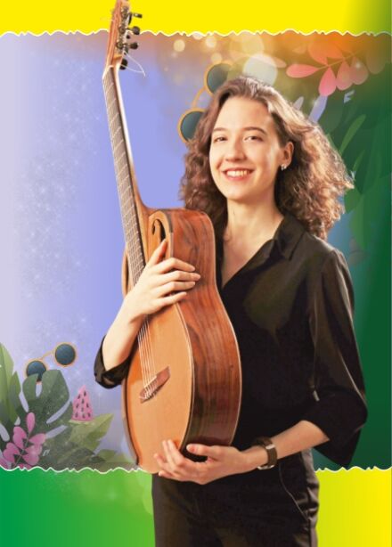 Завтра лето! Классика — гитара: концерт во дворце на Невском. Салонный вечер с фуршетом в Музее ностальгии