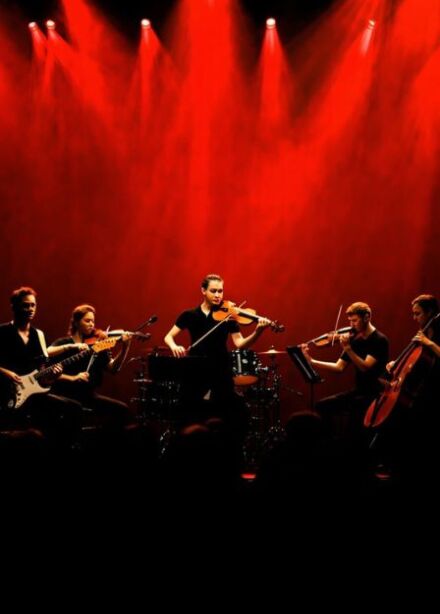 СИМФОНИЧЕСКИЕ РОК-ХИТЫ. Концерт с выходом на крышу