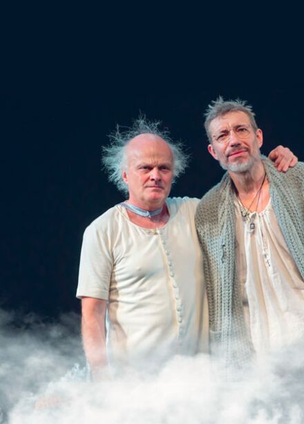 Ночь в театре