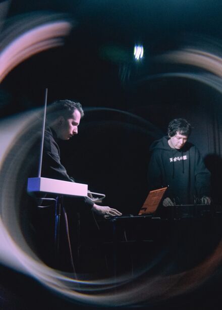 Голос Земли: Петр Термен х SymphoCat. Терменвокс и эмбиент.