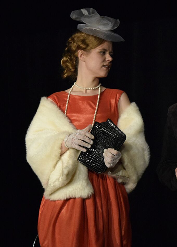 Миллионерша.