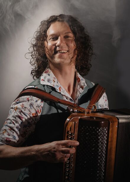 Александр Бардин