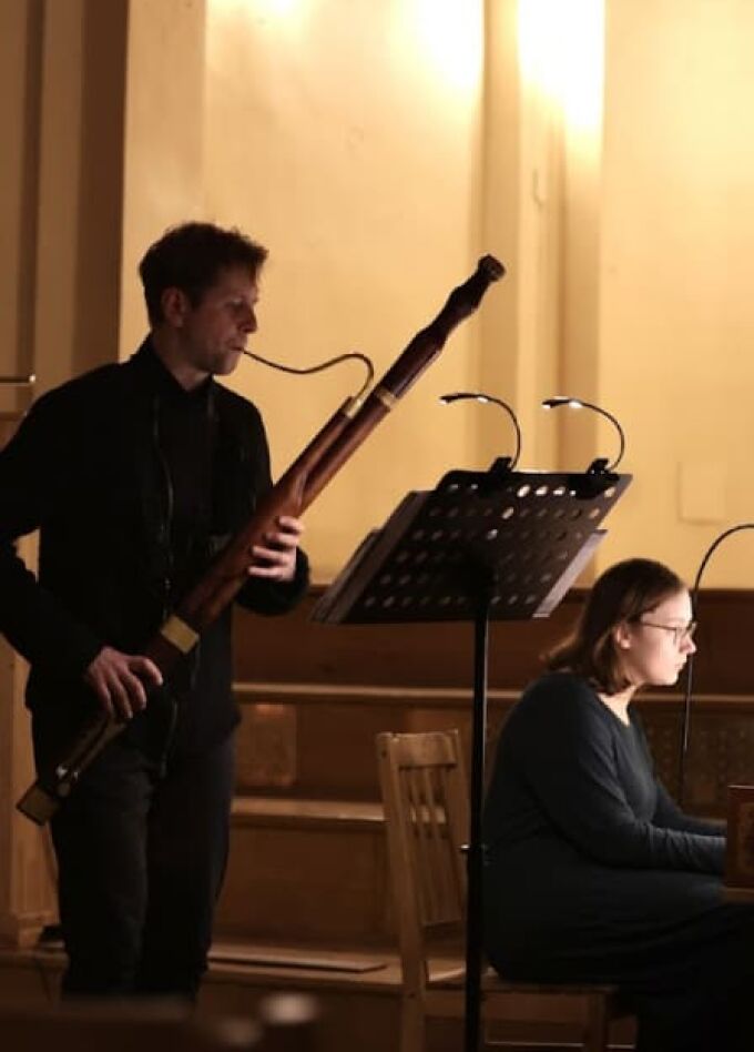Концерт старинной ансамблевой музыки «Смычком и воздухом» (Светлана Гринфельд, Константин Яковлев)
