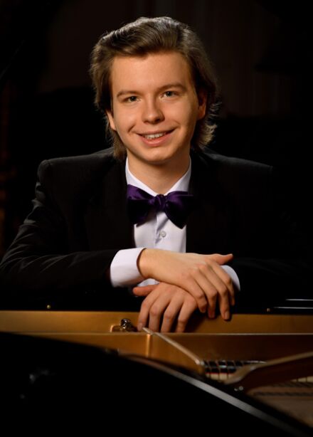 Виталий Петров "ВОЛШЕБНЫЕ КРАСКИ РОЯЛЯ"