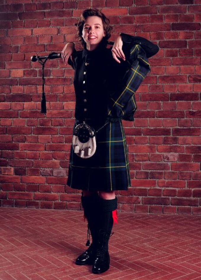 ВОЛЫНКИ И БАРАБАНЫ ПРИ СВЕЧАХ