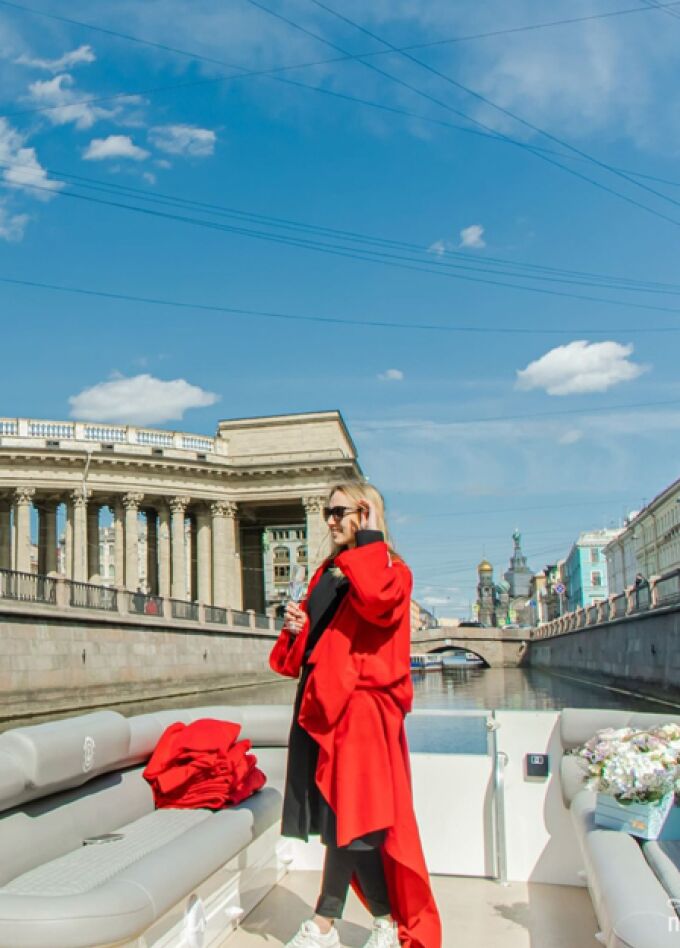 На катере по рекам и каналам Петербурга